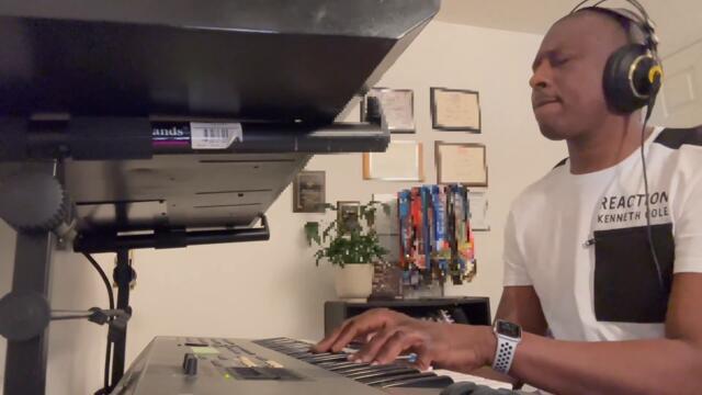 "SHE'S GONE"   HALL & OATS (COVER/ W Tutorial)