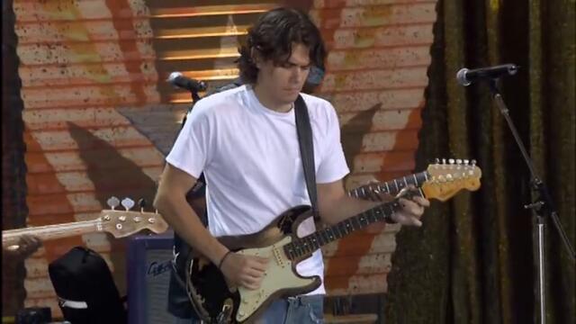 Buddy Guy & John Mayer - What Kind of Woman Is This? (Live at Farm Aid 2005)