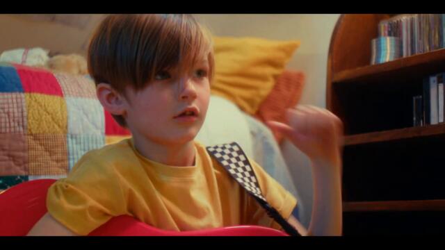 Winner - Short Frenzy (Official Video)