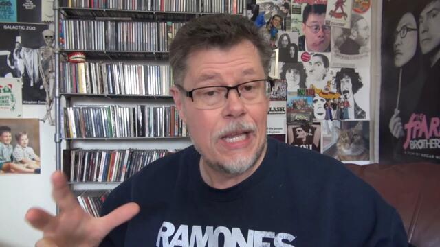 2 BAGS FULL OF CDS INCLUDING ELVIS PRESLEY AND MORE!