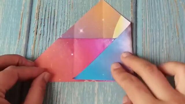 "How to Make Handmade Paper from Recycled Materials"