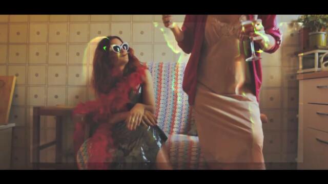 ▲ Tacobellas - LAZY SUNDAY ▲ (HD)