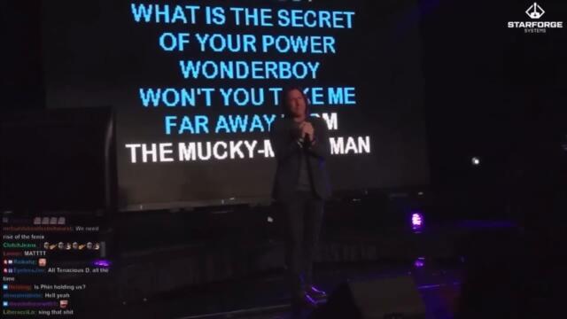 Matthew Mercer sings Wonderboy karaoke!