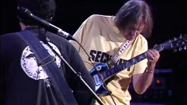 Neil Young and Crazy Horse - Down By the River (Live at Farm Aid 1994)