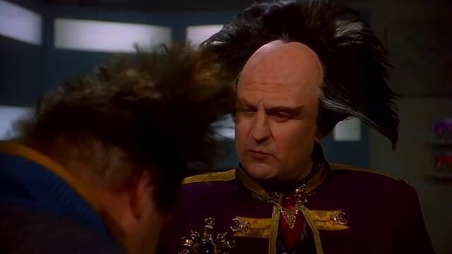 Babylon 5 - S01E03 - Born to the purple 2/2 - BG AUDIO