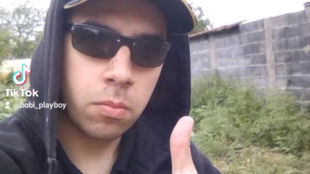 VID_20500803_074716_375