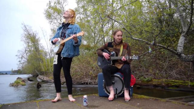 Sister Wife Sex Strike - Barefoot Dirty & Free