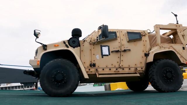 Japan Begins Sending Military Vehicles and 40 tonnes of Bulletproof Vests to Ukraine