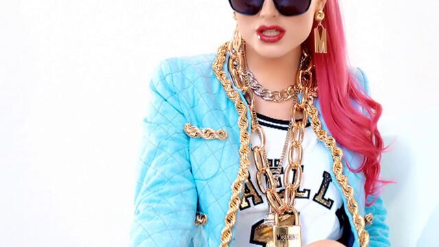 Цветелина Янева - Чакам теб (Audio)