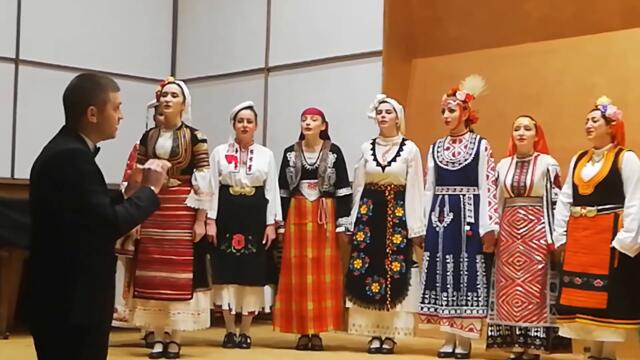 Cosmic Voices from Bulgaria - Rusa kosa imam / Космически гласове от България - Руса коса имам