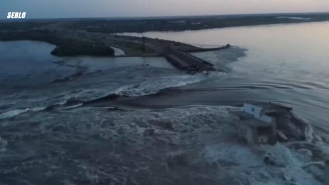 Сьемка с дрона взорванной дамбы Каховской ГЭС / 06.06.23