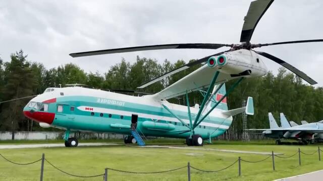 Миль В-12 - советский винтокрылый титан