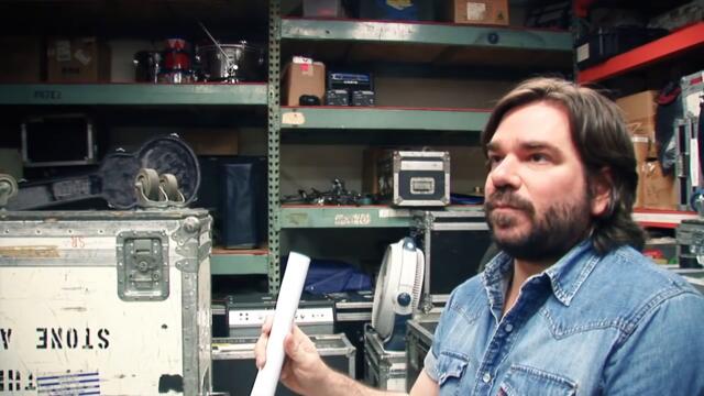 Queens of the Stone Age - Secrets of the Sound