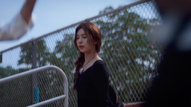 NMIXX "Roller Coaster" M/V