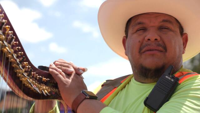 Larry & Joe, "Se Murió La Fundadora," by Freddy Salcedo // GemsOnVHS™