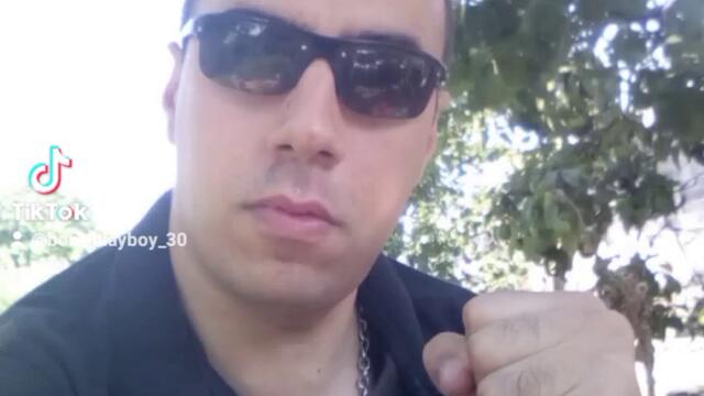 2023-07-12-122243535