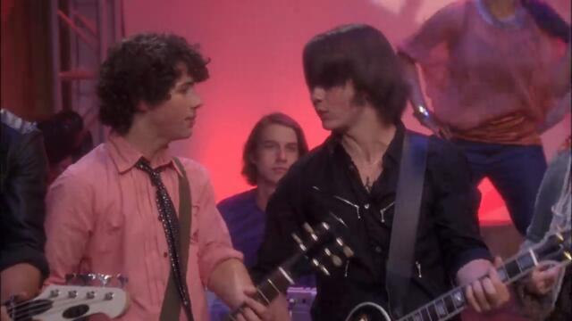 КЕМП РОК 1 - THROWBACK THURSDAY _ DISNEY CHANNEL ( 2008 )