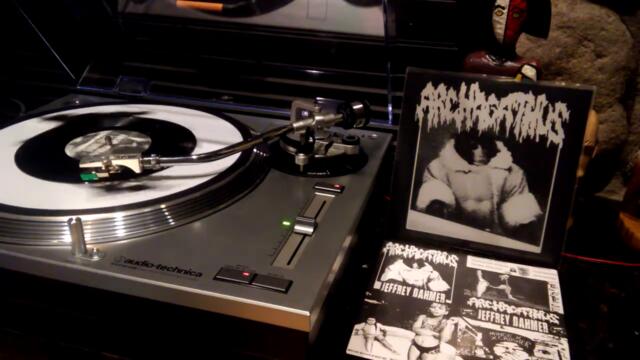 Archagathus - Mincecrusher split