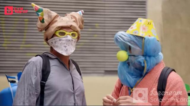 Прикривам бягството ни като Батман