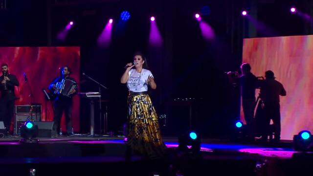 Dragana Mirkovic - Zasto me trazis - LIVE Music Week 2019