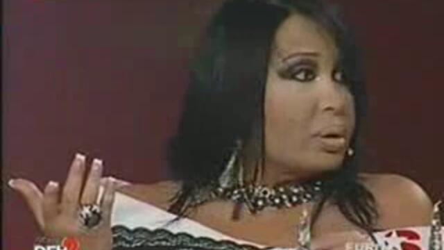 жената не се срамува ;dd - Vbox7[via torchbrowser.com]