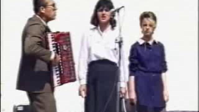 Глория - Като Ученичка - Vbox7[via torchbrowser.com]