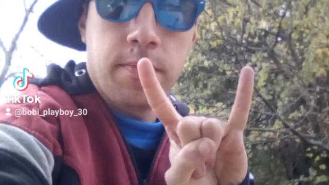 2023-10-17-133108363