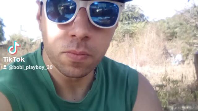 2023-10-21-125605316