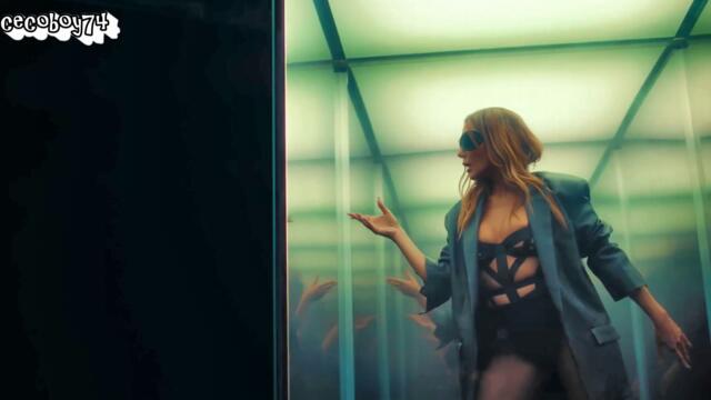 Δέσποινα Βανδή - Σ' Αγαπάω Και Δεν Πάω Καλά - обичам те и не съм добре