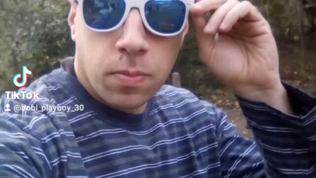 2023-11-02-125934708