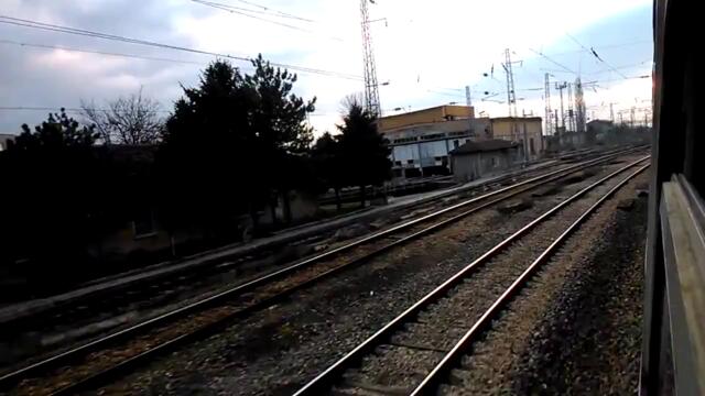 Престигане в гара Каспичан с Пв влакvia torchbrowser.com - Vbox7[via torchbrowser.com]