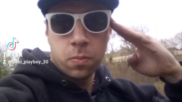 2023-11-25-134415095