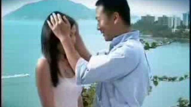 Изключително смешна реклама на шампоан! - Vbox7[via torchbrowser.com]