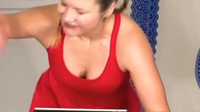 Christmas Music Spin Class  #indoorcycling