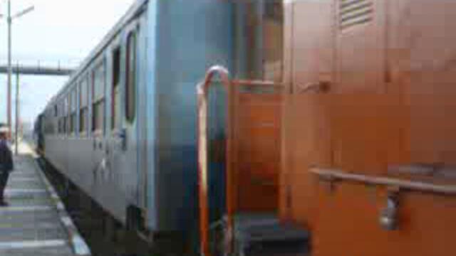 Локомотив 55 057 Пристига В Кюстендил с влака от Гюешево - Vbox7[via torchbrowser.com]