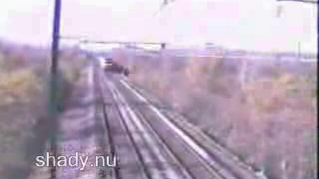 Откачалка Застава Пред Влак - Vbox7[via torchbrowser.com]