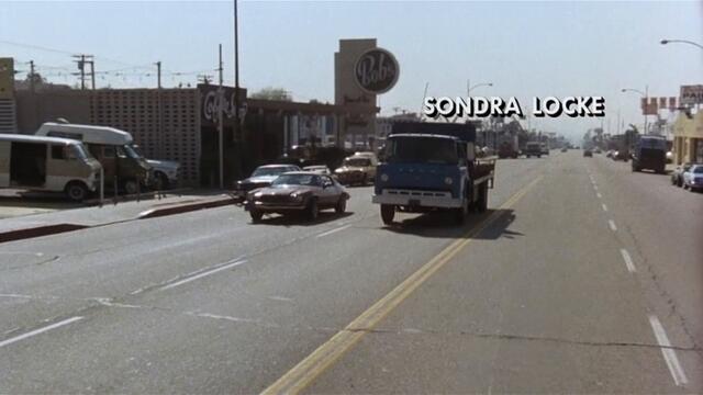 Каквото и да правиш, губиш Every Which Way But Loose   (1978) Бг Аудио Част 1