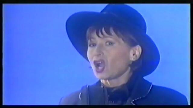 ДАЛИ ЗА ТЕБ СЪМ ПАК ОНАЗИ СЪЩАТА