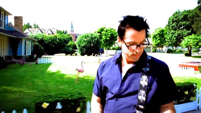 The Offspring-Pretty fly for a white Guy_1998