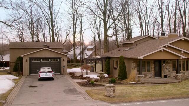 Сладко за двама  Sweet as Maple Syrup  (2021)  Бг Аудио Част 2