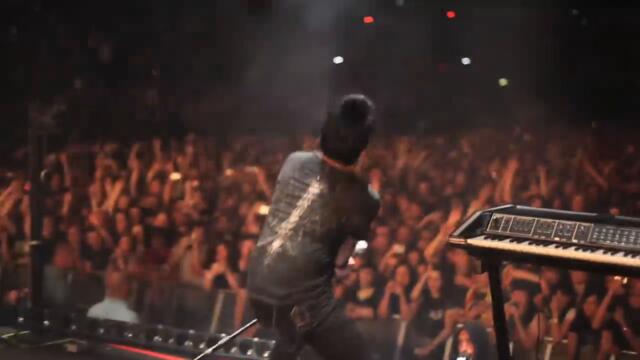 NIN: "Cars" with Gary Numan, London 7.15.09 [HD]