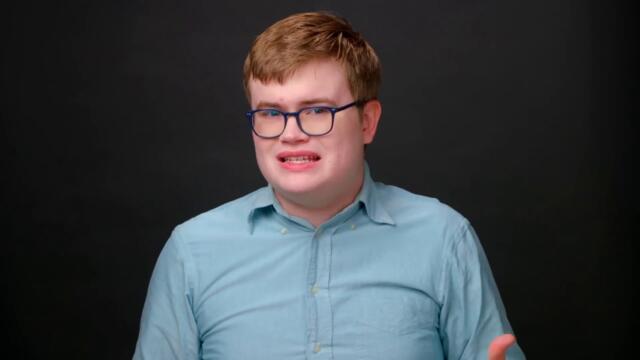 How Taylor Swift Profits From Parasocial Delusions