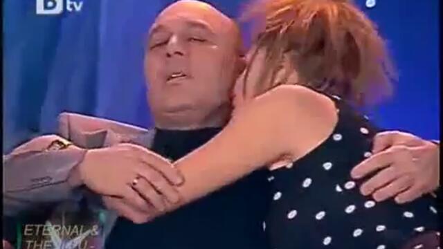 Дългобедрен триъгълник, Комиците,  22.01.2010[via torchbrowser.com]