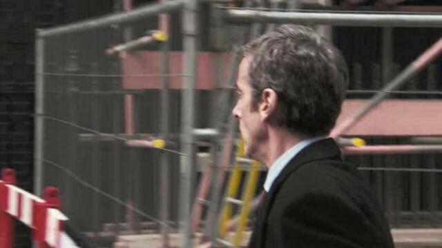 Кръгът на посветените In the Loop   (2009) Бг Аудио Част 1