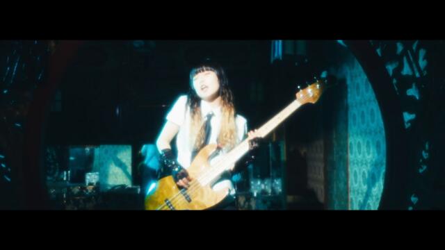 O.M.G【OFFICIAL MUSIC VIDEO】