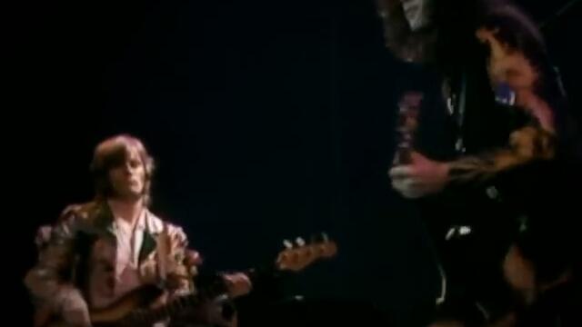 Led Zeppelin - Whole Lotta Love (Official Music Video)