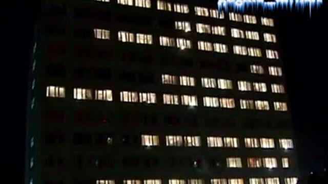 Яко_Светлинно_Шоу_В_Студентско_Общежитие_-_Vbox7[via_torchbrowser.com].mp4