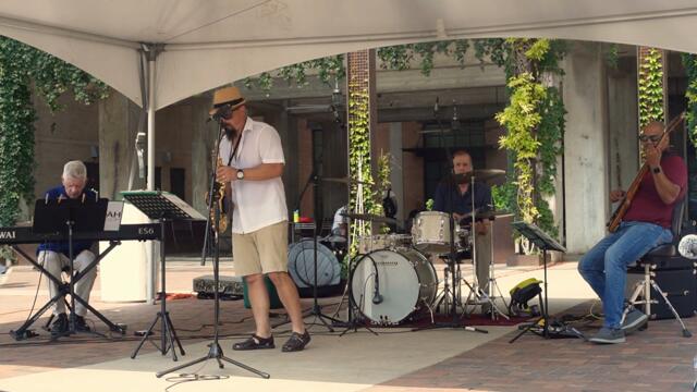 The Noah Peterson Quartet - Four