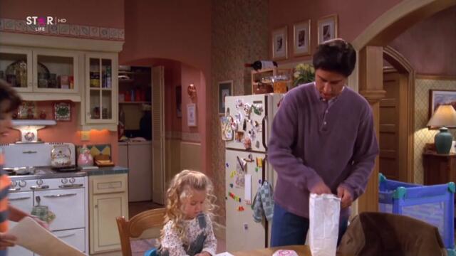 Everybody.Loves.Raymond.S01E09