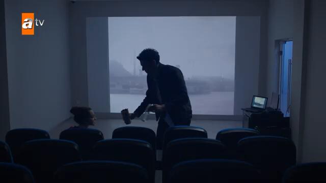 Ayaz'ın, Asiye'ye aşk dolu bakışları🥰- Kardeşlerim Arşiv Sahneler🎬